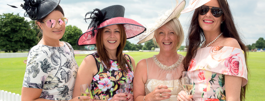 Fashion tips for ladies day